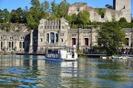 Scopri di più sull'articolo CRESPI D’ADDA E NAVIGAZIONE FLUVIALE -COMPLETO!